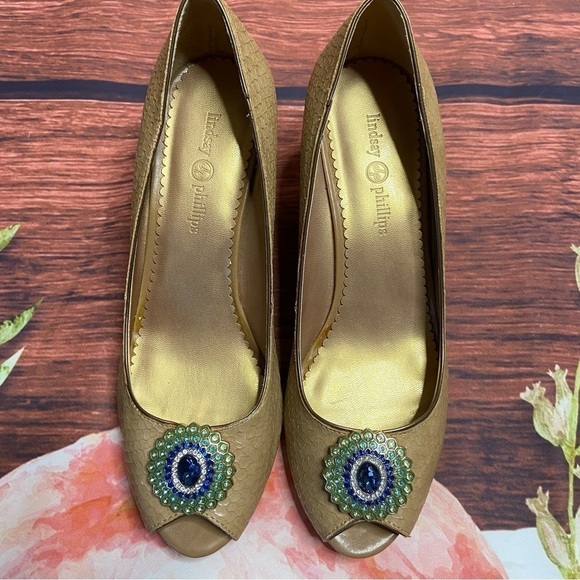 LINDSAY Phillips Courtney Tan Python Peep Toe Wedge Heels 8m - Picture 7 of 14